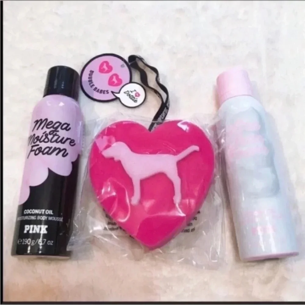 NWT PINK VS Shower Set Coconut Oil Foam & Sponge